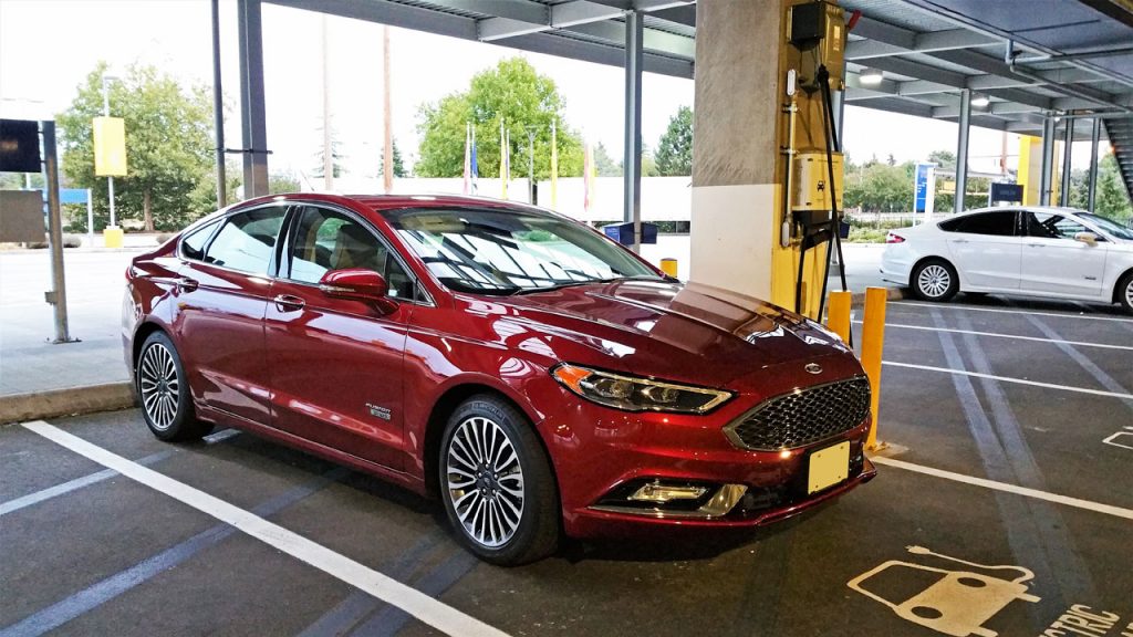 2017 Ford Fusion Energi Platinum