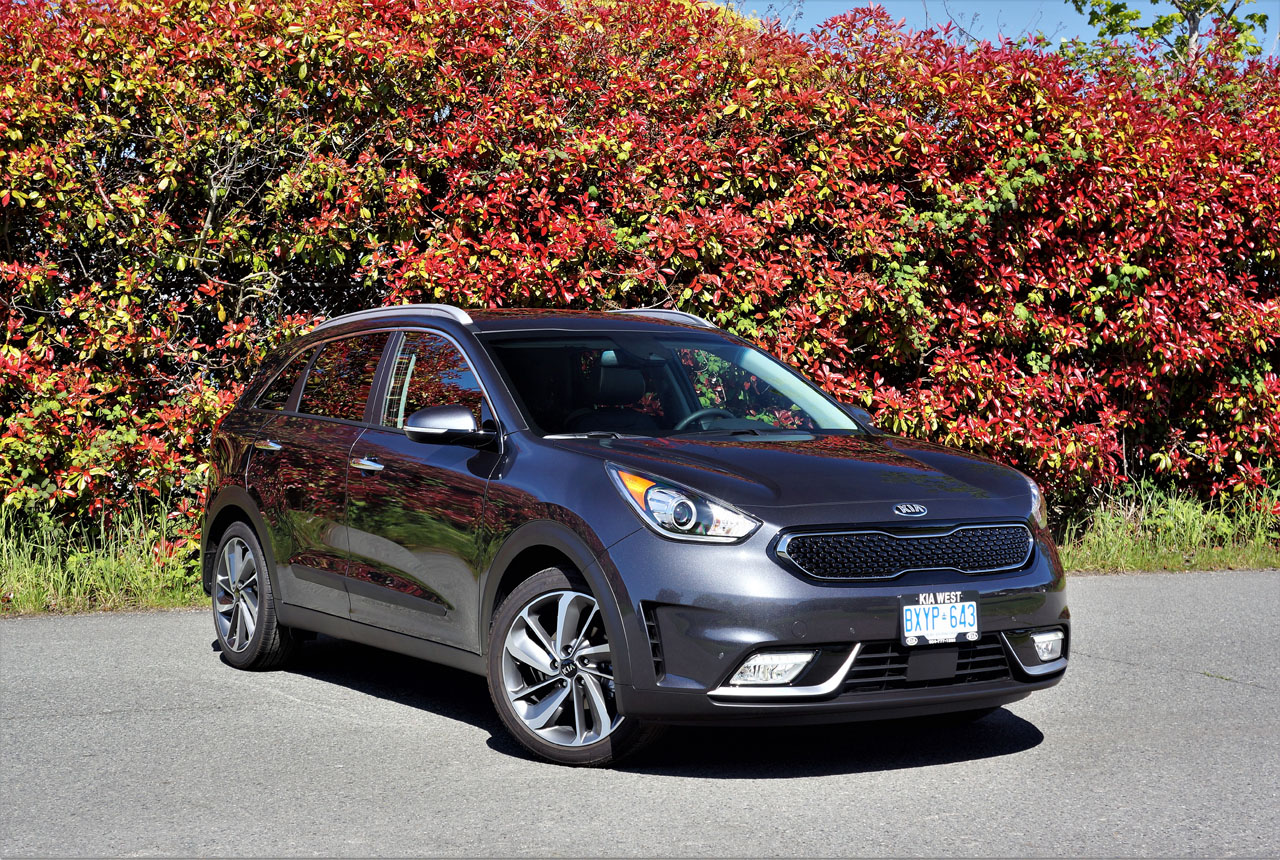 17_kia_niro_touring_00100 | The Car Magazine