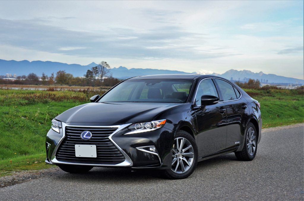 2017 Lexus ES 300h