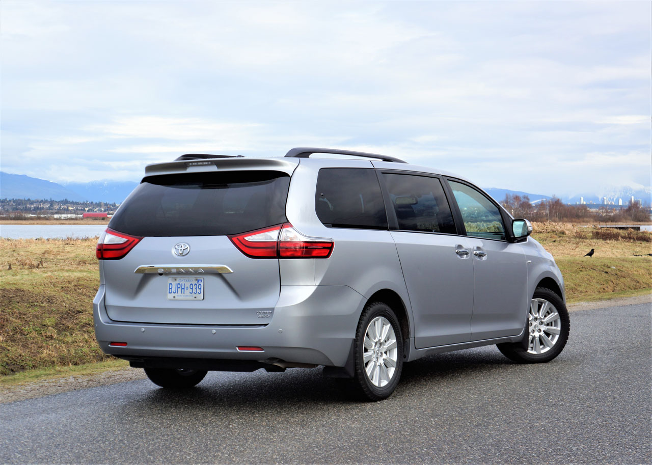 2017 Toyota Sienna Limited AWD | The 