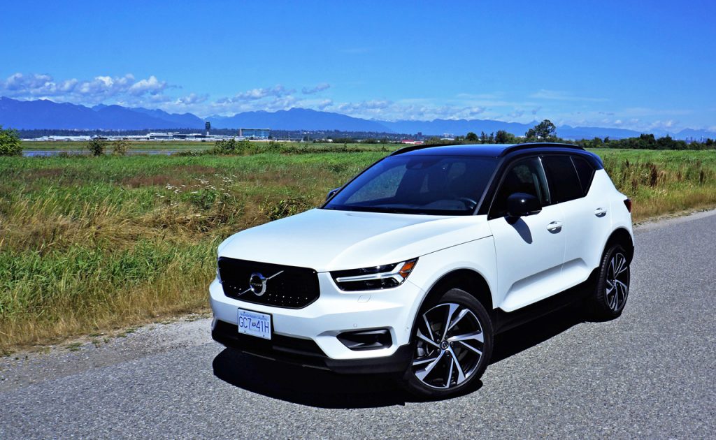 2019 Volvo XC40 T5 AWD R-Design