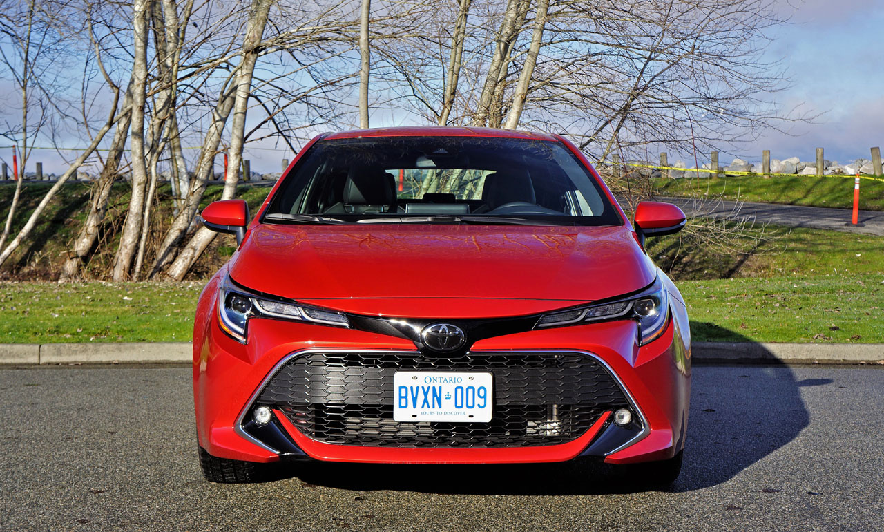 2019 Toyota Corolla Hatchback XSE Road Test | The Car Magazine