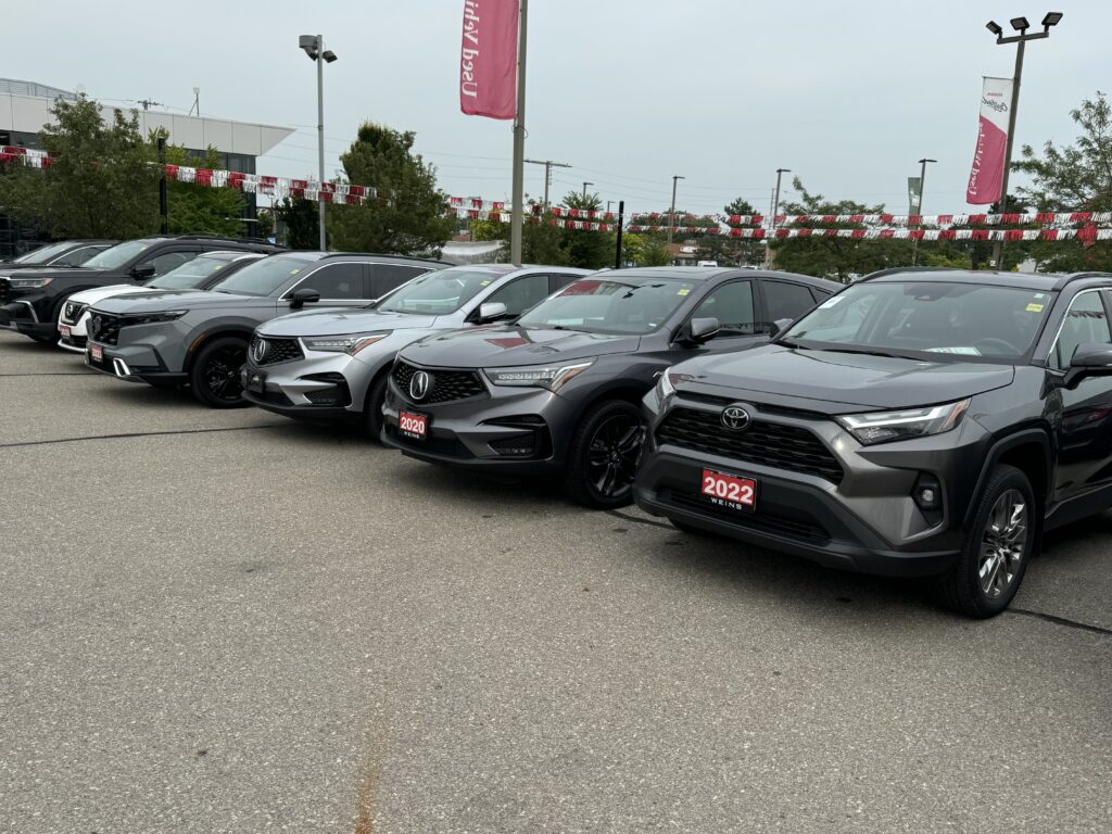 Used SUVs at a Honda dealership in Mississauga Ontario