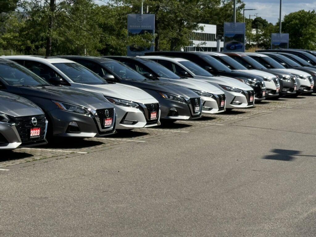 Used Nissan Cars in Mississauga Ontario