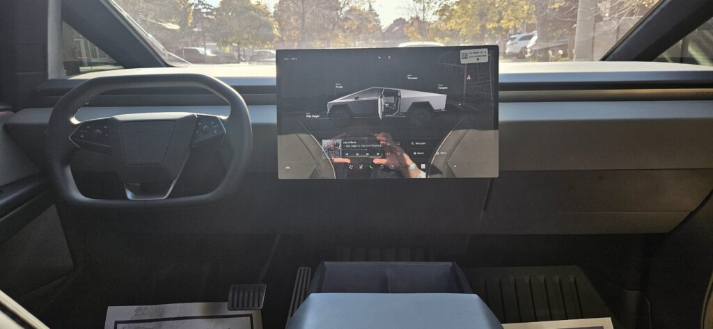 Tesla Cybertruck - The Steering and Infotainment