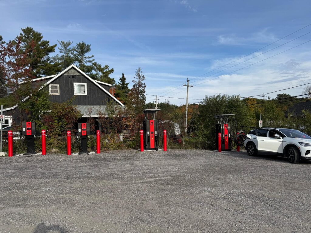 Lakeland DC Fast Charger Huntsville Ontario