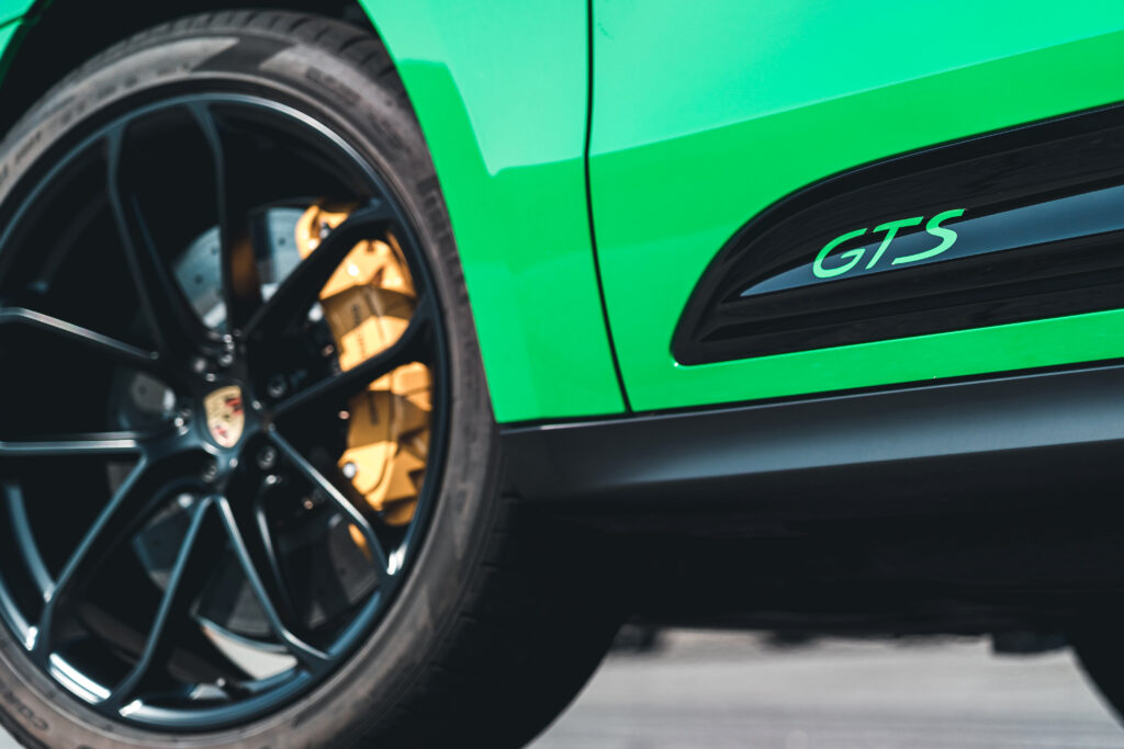 Porsche Macan GTS - Python Green - Wheel & Brakes