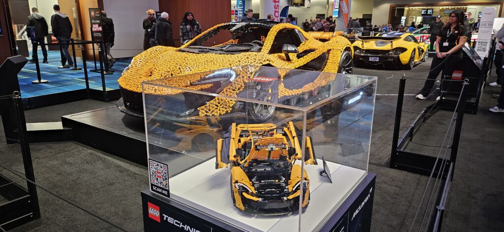 Logo McLaren at the Canadian International Auto Show