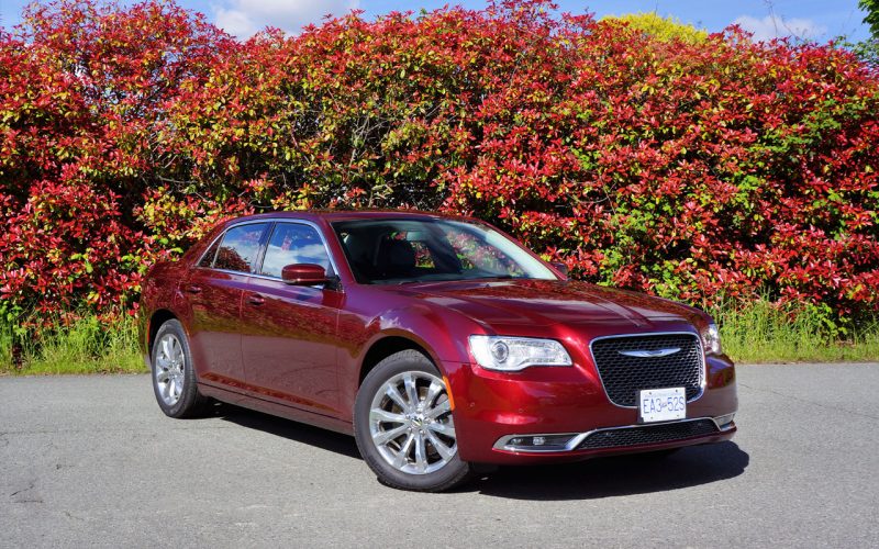 2017 Chrysler 300 AWD Limited