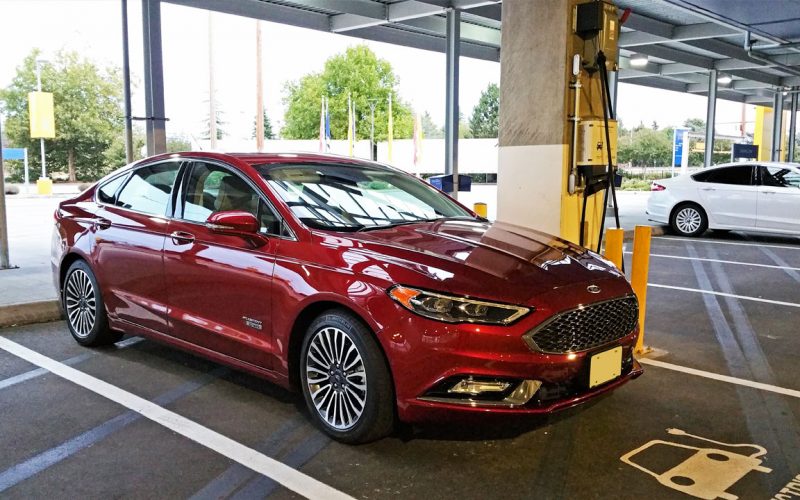 2017 Ford Fusion Energi Platinum