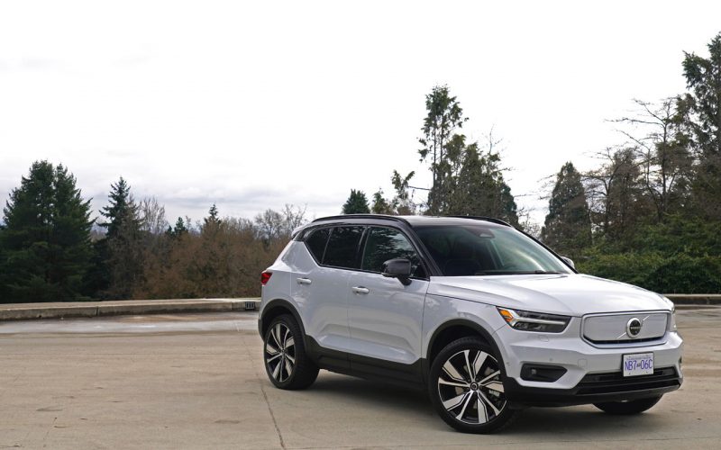 The new 2022 Volvo XC40 Recharge Pure Electric looks good against its foggy backdrop.