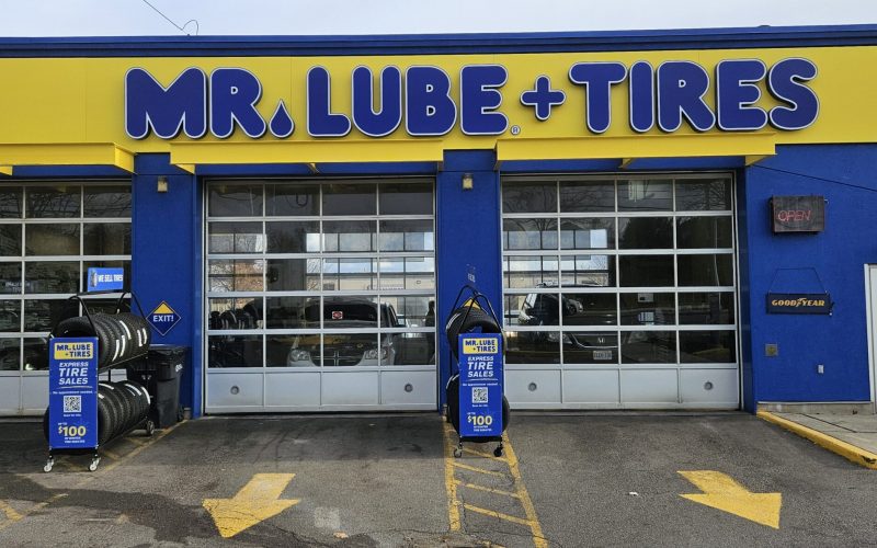 Mr. Lube And Tires Storefront 2024-11-29