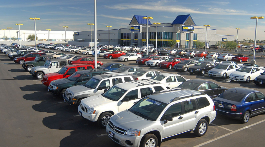 Used Vehicles on a CarMax lot