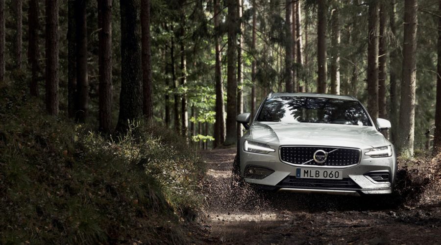 2019 Volvo V60 Cross Country