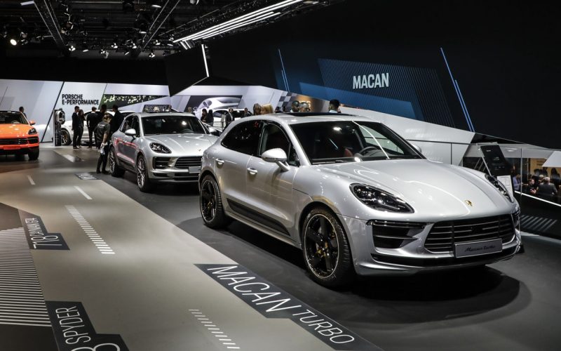 2020 Porsche Macan Turbo