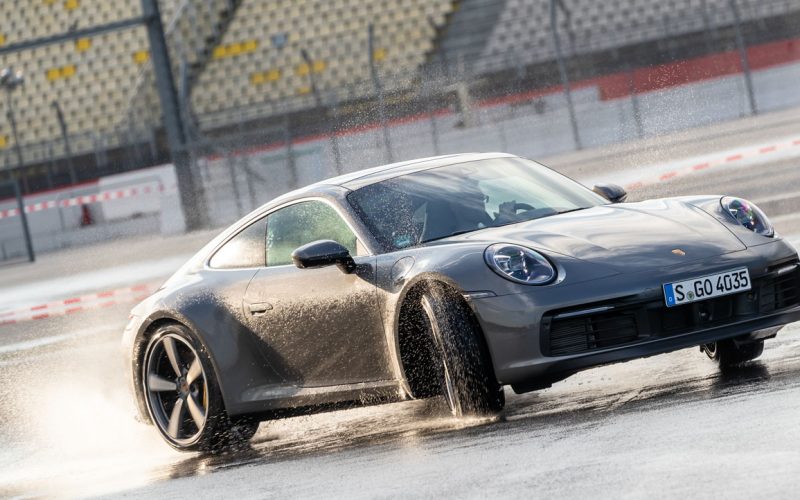 Porsche adds Wet mode to new 911