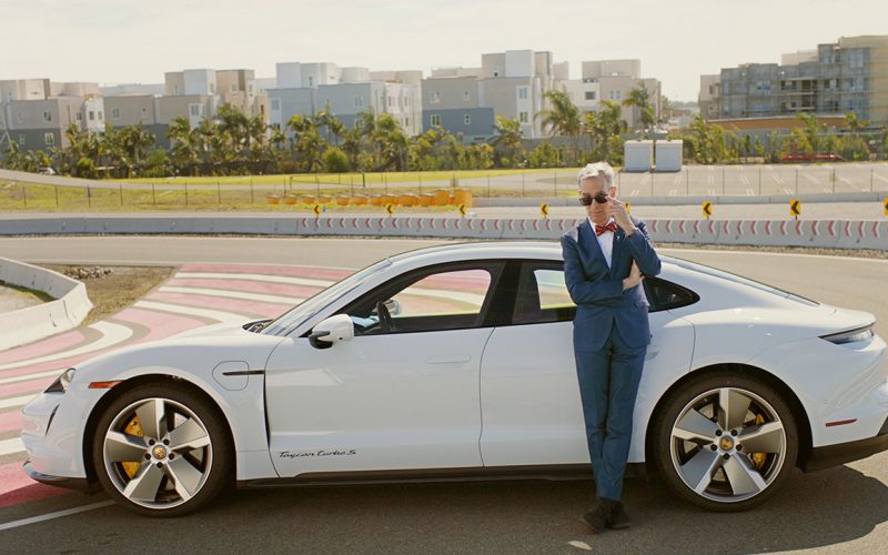 Bill Nye The Science Guy explains Porsche Taycan tech