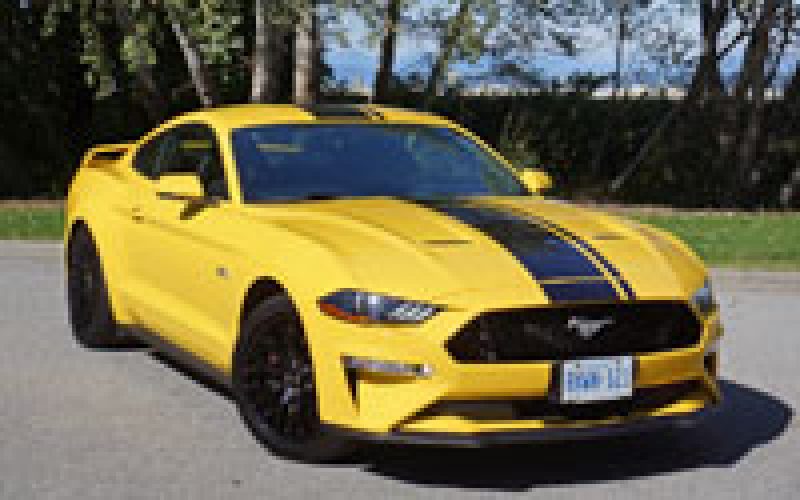 2018 Ford Mustang GT Premium Fastback